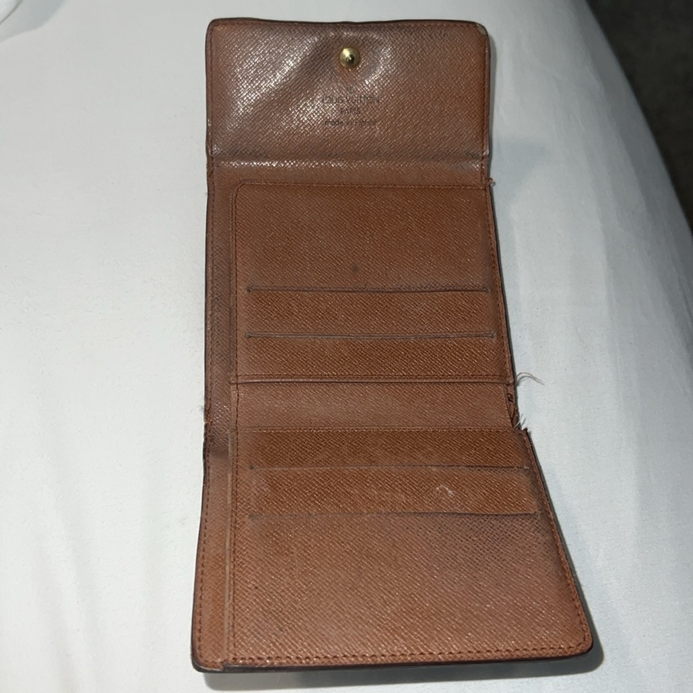Small Lv Wallet - image 2